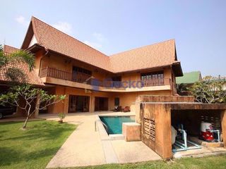 For rent 4 bed house in Bang Lamung, Chonburi