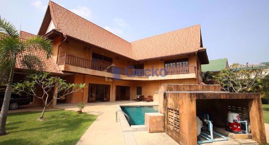 For rent 4 bed house in Bang Lamung, Chonburi