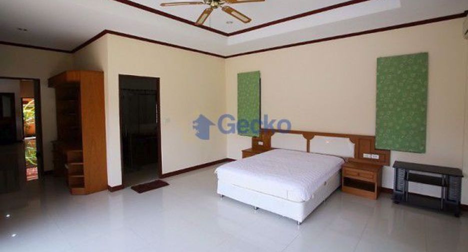 For rent 4 bed house in Bang Lamung, Chonburi