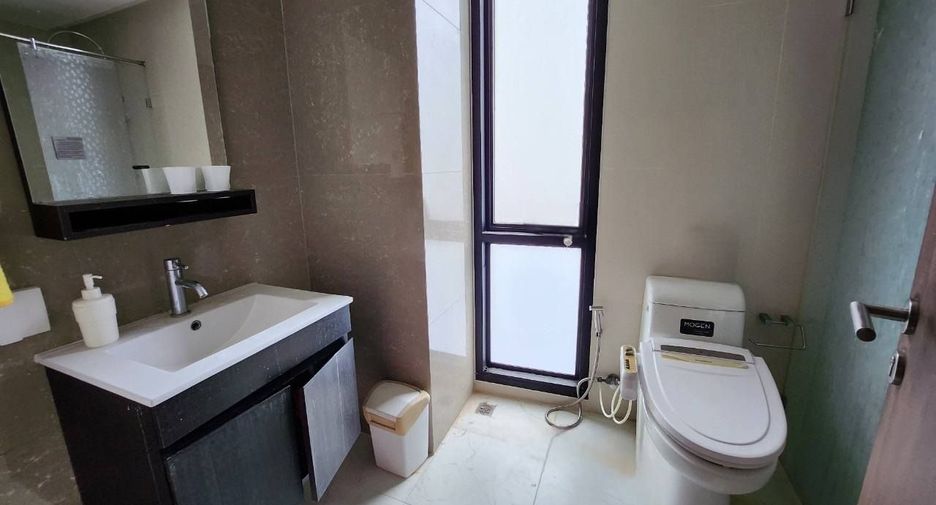 For sale 1 Beds condo in Phaya Thai, Bangkok