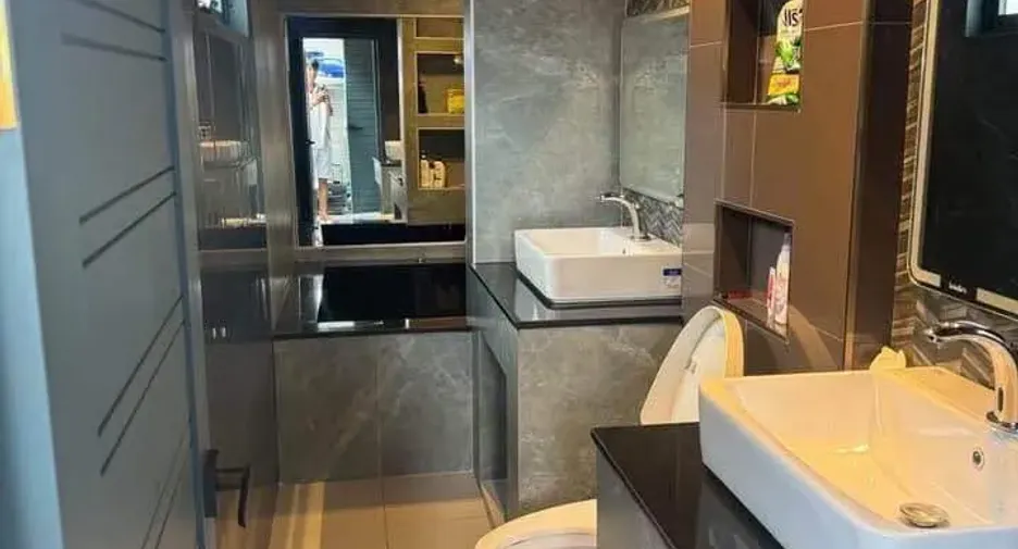 For sale 4 Beds villa in Hang Dong, Chiang Mai
