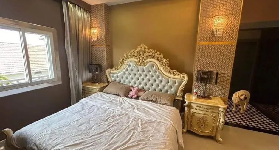 For sale 4 Beds villa in Hang Dong, Chiang Mai