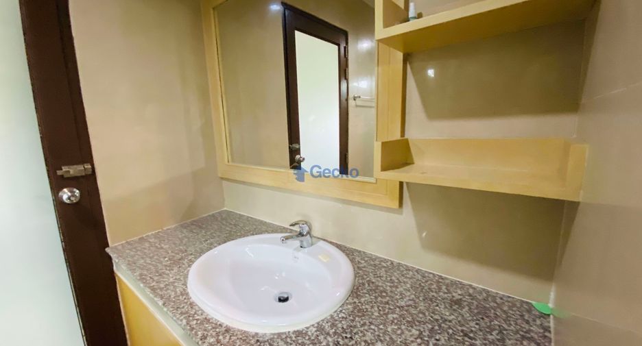 For rent 3 bed house in Bang Lamung, Chonburi