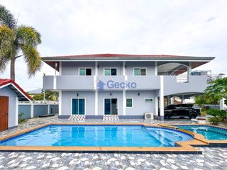 For sale 5 bed house in Sattahip, Chonburi