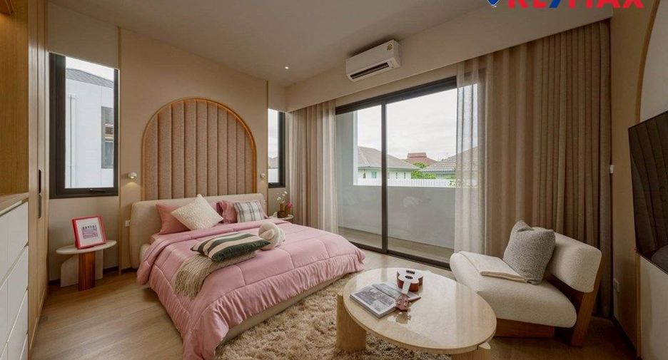 Haus zum Kauf mit 4 Zimmer in East Pattaya, Pattaya