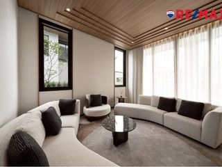 Haus zum Kauf mit 4 Zimmer in Bang Lamung, Chonburi
