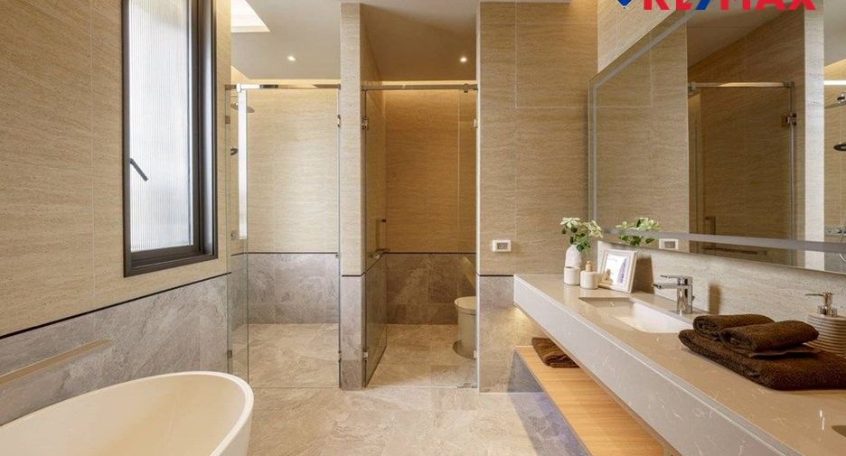 Haus zum Kauf mit 4 Zimmer in East Pattaya, Pattaya