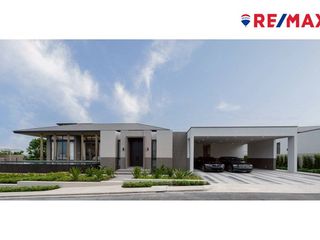 For sale 4 bedrooms house in Bang Lamung, Chonburi