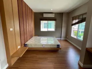 For rent 3 bed house in Lam Luk Ka, Pathum Thani