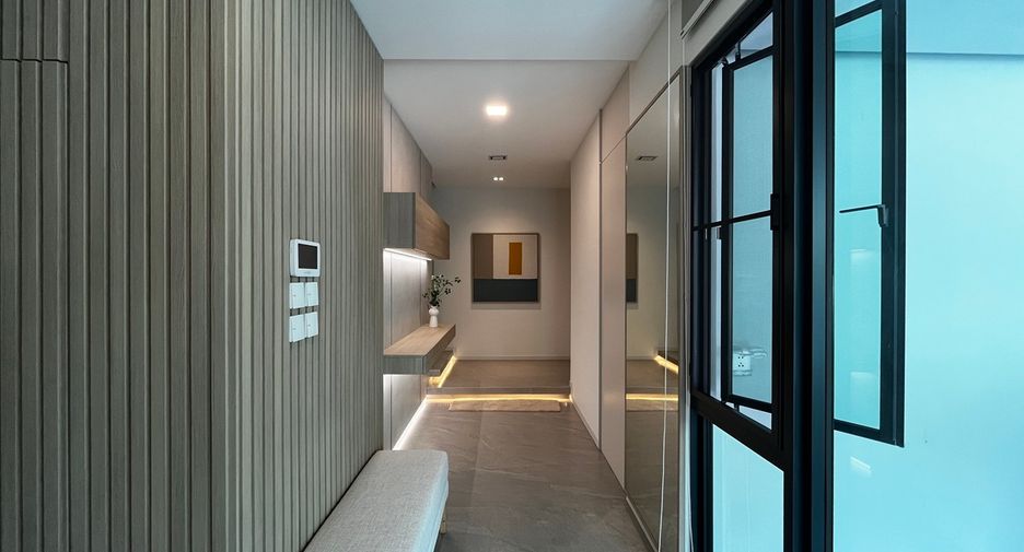出售 4 卧室 独立屋 在 Saphan Sung, 曼谷
