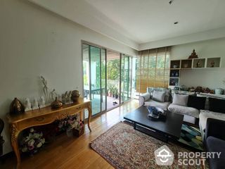 For rent and for sale 3 bed condo in Yan Nawa, Bangkok