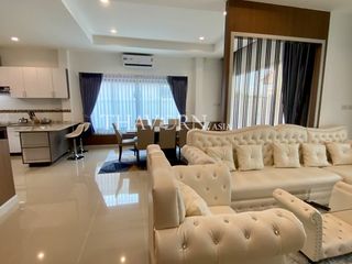 For sale 3 bed house in Bang Lamung, Chonburi