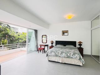 For rent 4 bed townhouse in Bang Lamung, Chonburi