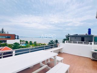 For rent 4 bed townhouse in Bang Lamung, Chonburi