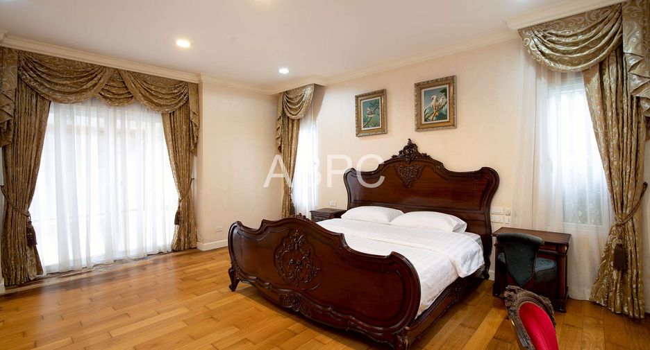 For rent and for sale 3 bed house in Bang Lamung, Chonburi