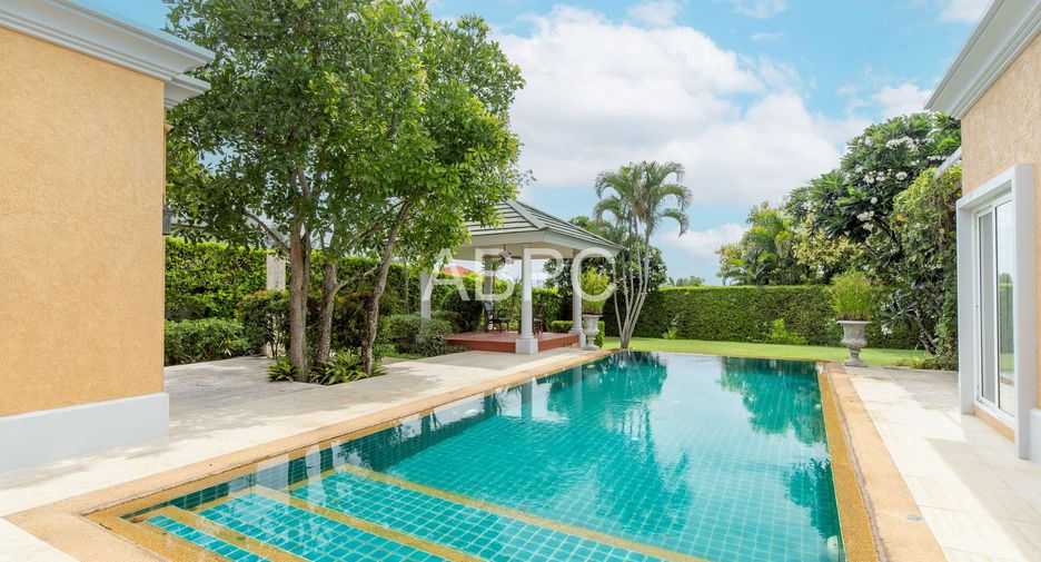 For rent and for sale 3 bed house in Bang Lamung, Chonburi