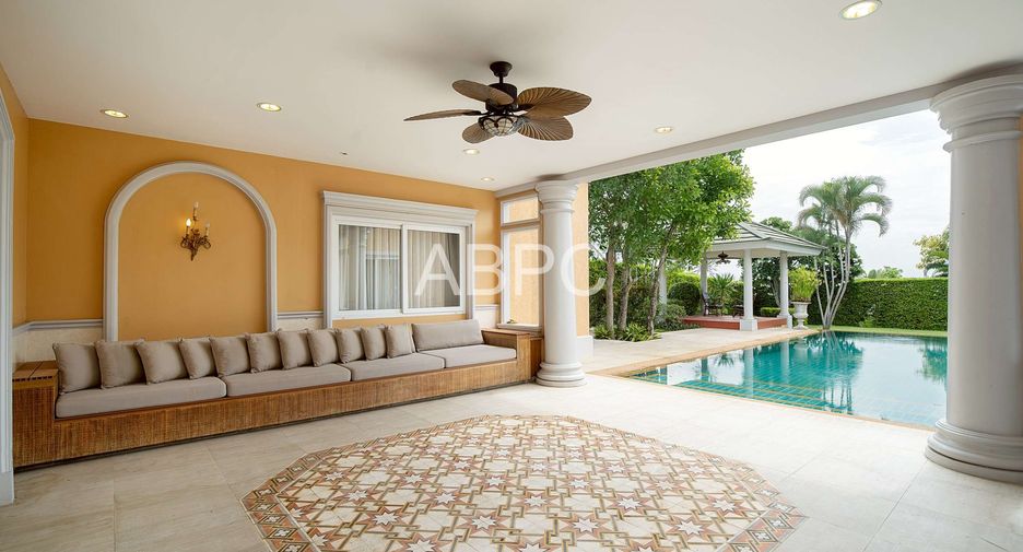 For rent and for sale 3 bed house in Bang Lamung, Chonburi