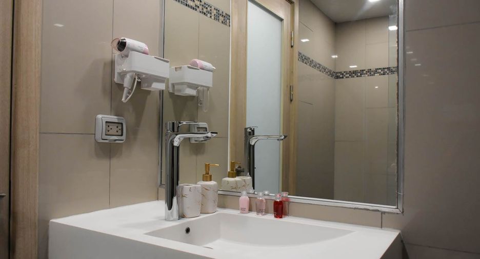 For sale 1 bed condo in Bang Lamung, Chonburi