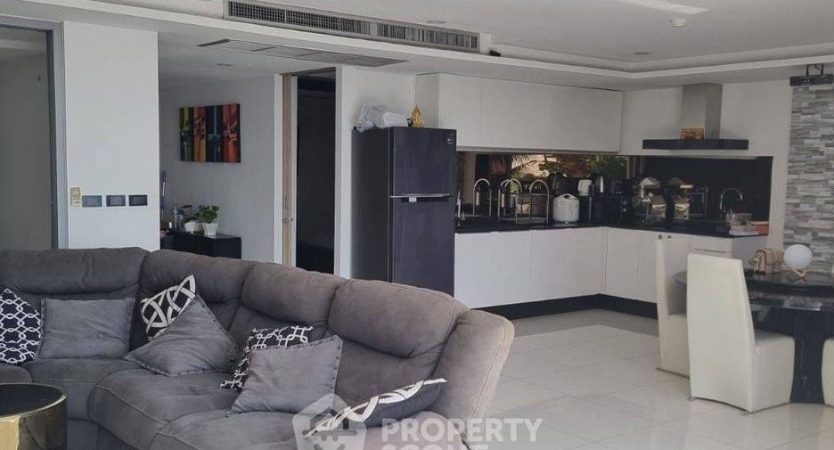 For sale 2 bed condo in Mueang Phuket, Phuket