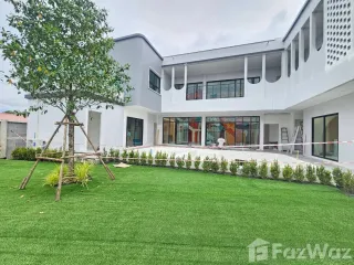 For sale 5 Beds villa in Bang Lamung, Chonburi