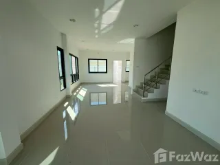 For sale 3 bed townhouse in Bang Lamung, Chonburi