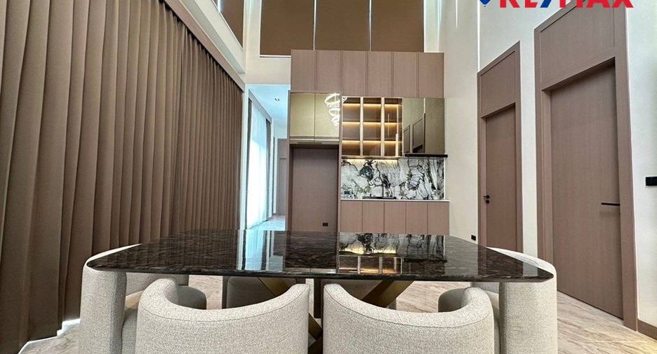 Casa en venta de 4 habitaciones en East Pattaya, Pattaya
