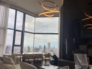 For rent 3 Beds condo in Bang Rak, Bangkok