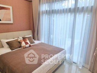 For rent and for sale 6 bed house in Lat Krabang, Bangkok