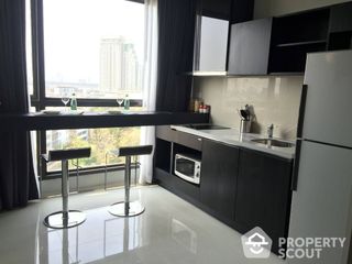 For sale 1 Beds condo in Khlong Toei, Bangkok