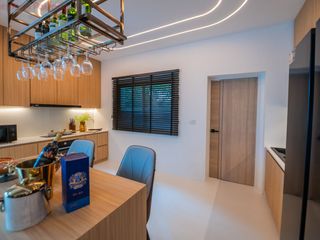 For sale 5 bedrooms house in Bang Lamung, Chonburi