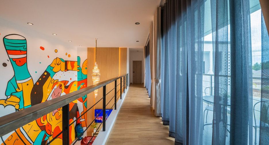 Casa en venta de 5 habitaciones en Bang Lamung, Chonburi