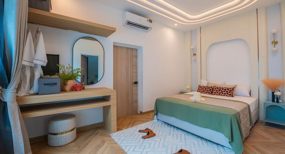 Casa en venta de 5 habitaciones en Bang Lamung, Chonburi