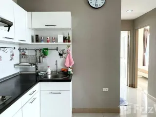 For sale 2 bed condo in Bang Na, Bangkok