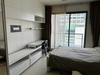 For rent studio condo in Khlong Toei, Bangkok
