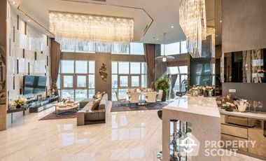 For sale 2 bed condo in Huai Khwang, Bangkok