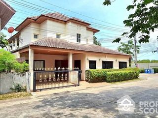 For sale 5 bed house in Bang Lamung, Chonburi