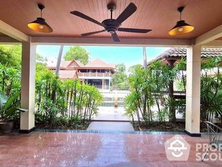 For sale 5 bed house in Bang Lamung, Chonburi