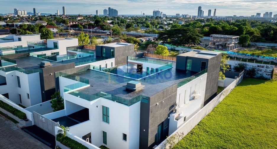For sale 6 bed house in Bang Lamung, Chonburi