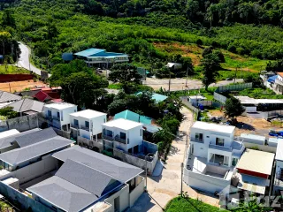 For sale 8 Beds villa in Mueang Phuket, Phuket