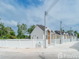 For sale 2 bed townhouse in Thalang, Phuket