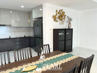For sale 5 bed villa in Bang Lamung, Chonburi