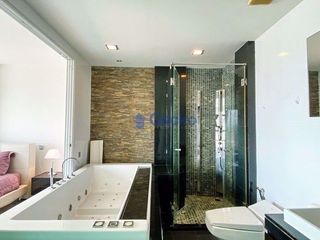 For rent 2 Beds condo in Bang Lamung, Chonburi