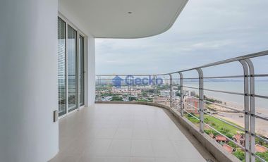 For sale 2 bed condo in Bang Lamung, Chonburi