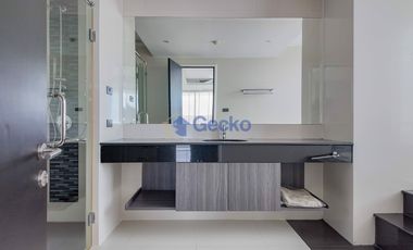 For sale 2 bed condo in Bang Lamung, Chonburi