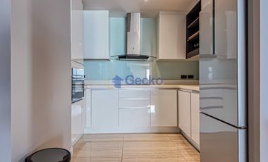 For sale 2 bed condo in Bang Lamung, Chonburi