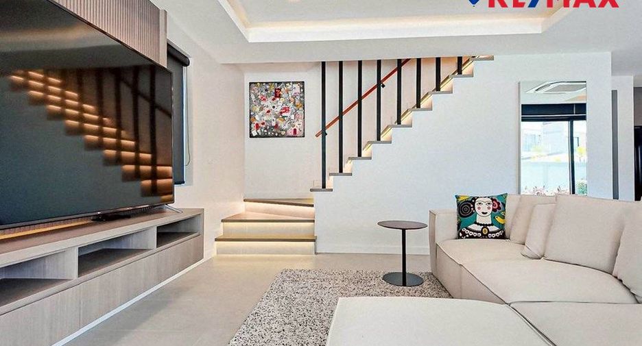 For sale 3 bedrooms house in South Pattaya, Pattaya