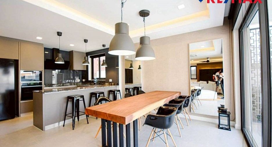 For sale 3 bedrooms house in South Pattaya, Pattaya