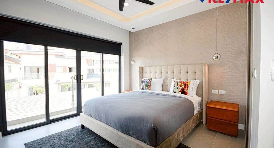 For sale 3 bedrooms house in South Pattaya, Pattaya