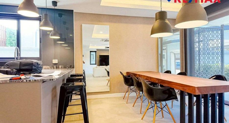 For sale 3 bedrooms house in South Pattaya, Pattaya