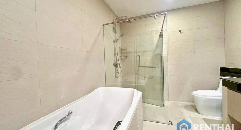 For sale 4 bedrooms condo in Bang Lamung, Chonburi